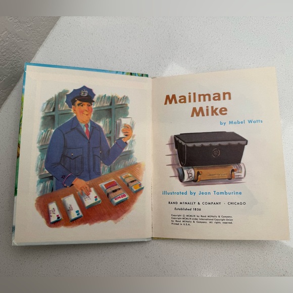 Vintage Children's Book 'Mailman Mike' by Mabel Watts 1959 - Picture 5 of 14